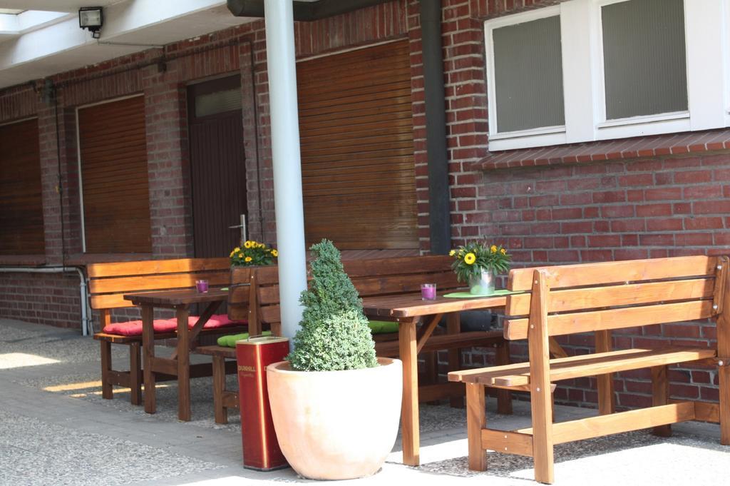 塞尔比芬妮司克劳酒店 吕嫩 外观 照片